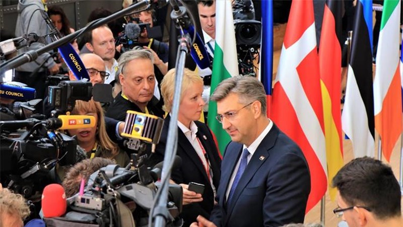 Predloženo je specifično rješenje za Brexit, kompromis s kojim bi mogle živjeti i Irska i Ujedinjeno Kraljevstvo 